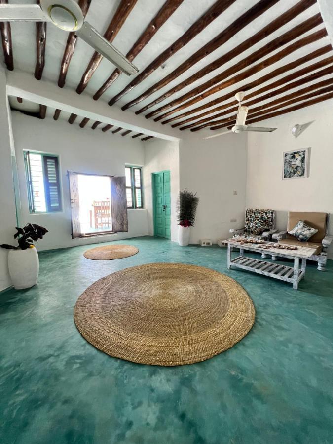 Duara Beach House Hotell Paje Eksteriør bilde
