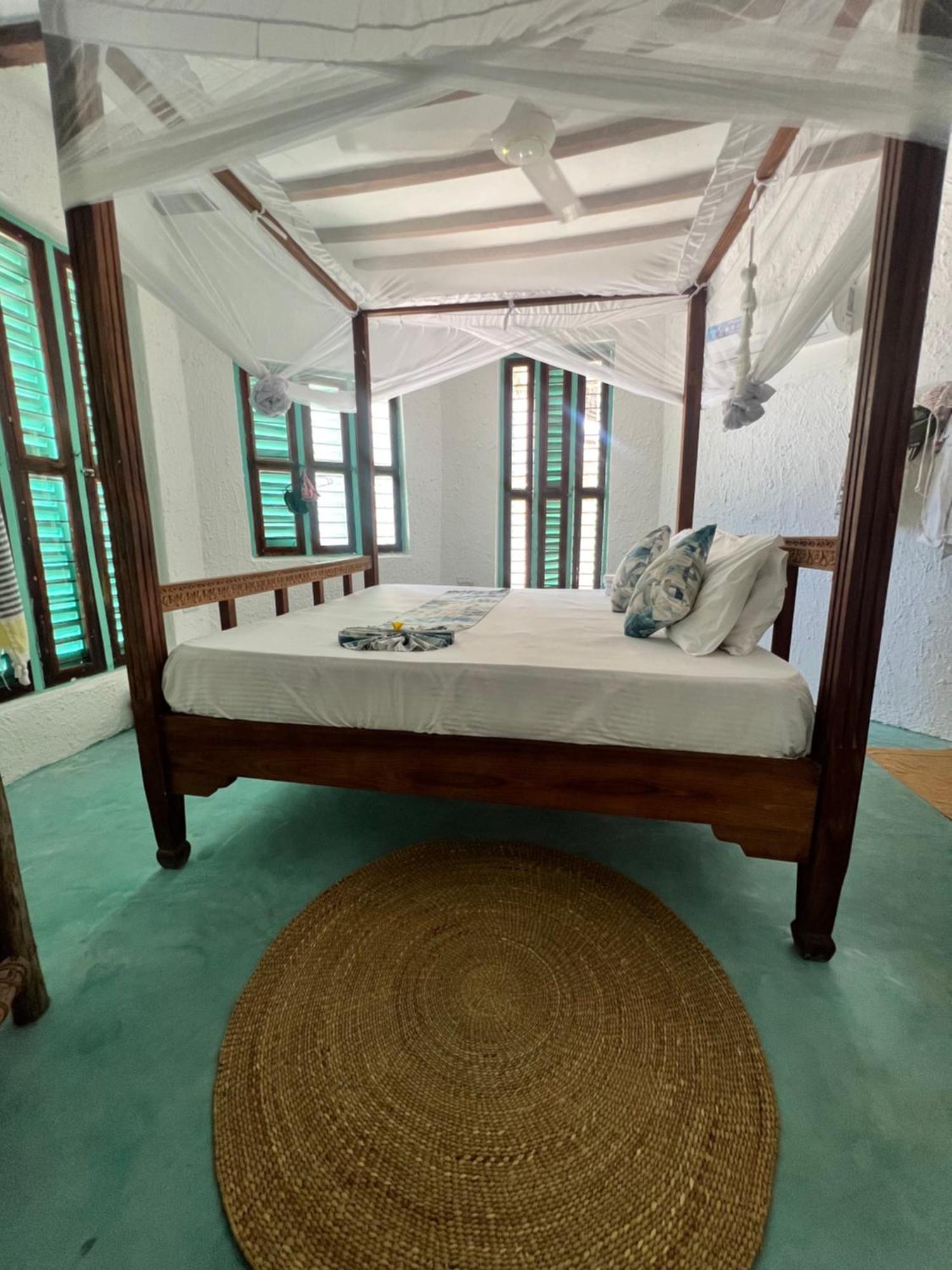 Duara Beach House Hotell Paje Eksteriør bilde