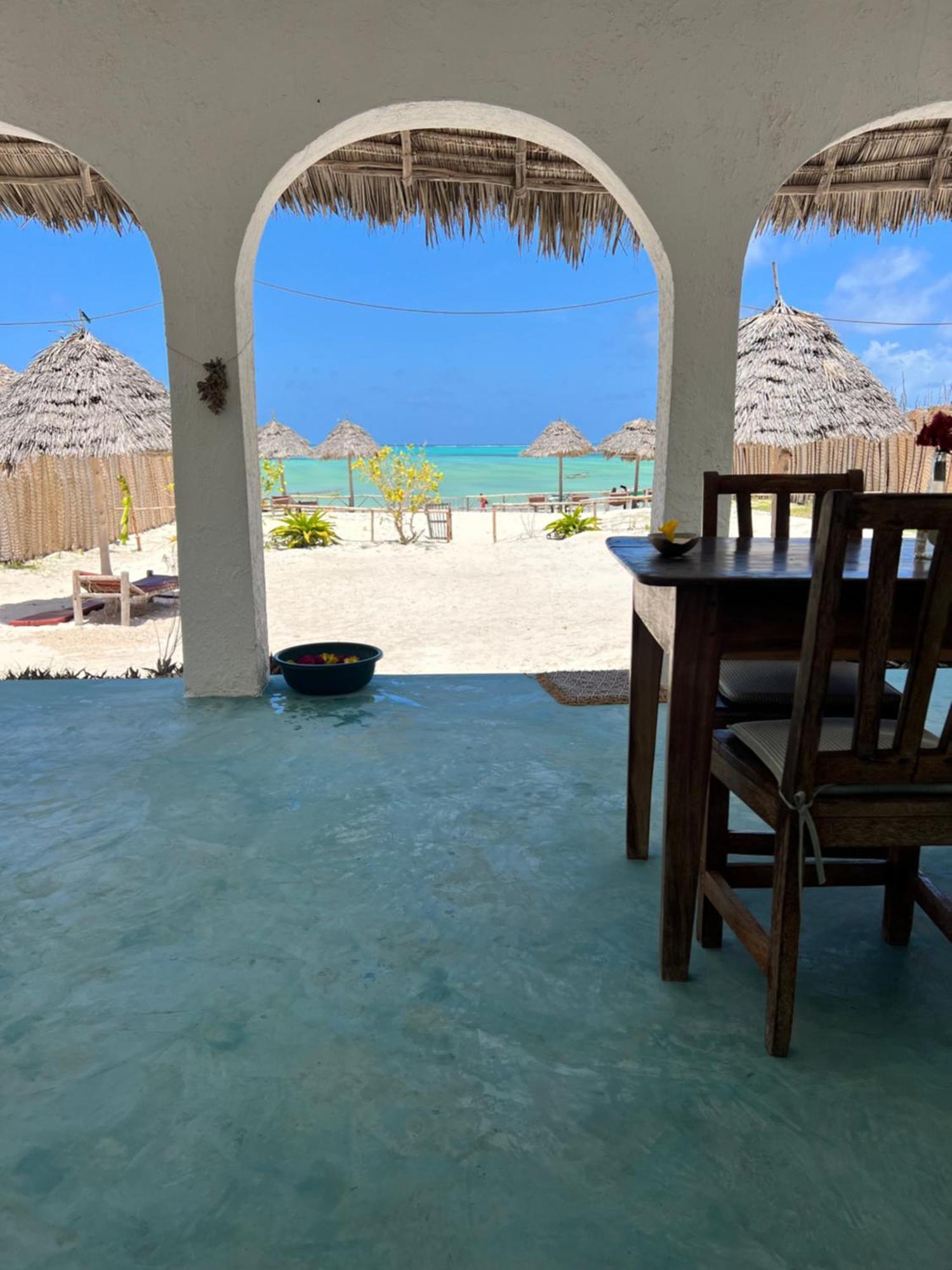 Duara Beach House Hotell Paje Eksteriør bilde